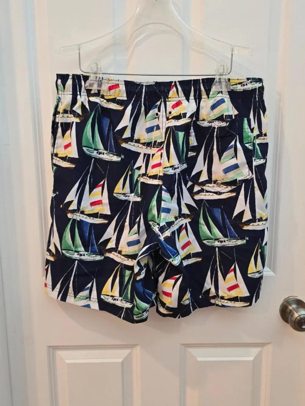 Land's End Men's Sailboat Print Swim Trunks Size M Mesh Lined Nautical Board Sho